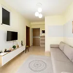 公寓 Bellis Center *